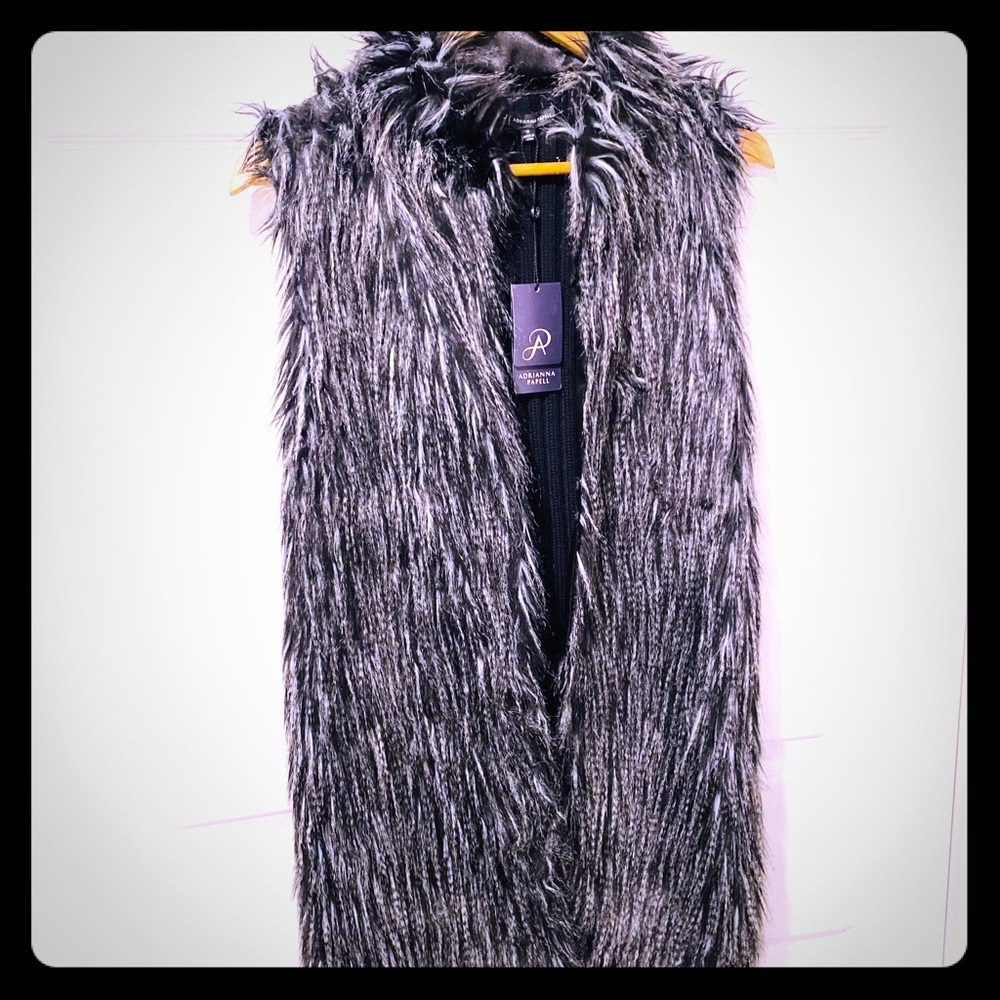 NWT Black and White Faux Long Vest Adrianna Papell